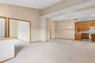 2120 Stahlke Way, Chaska, MN 55318 - Photo 5