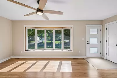 5919 Carlson Street, Shoreview, MN 55126 - Photo 11