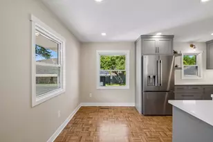 5919 Carlson St, Shoreview, MN 55126 - Photo 9