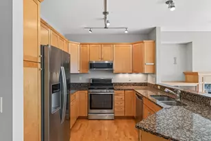 460 Ford Rd, Saint Louis Park, MN 55426 - Photo 9