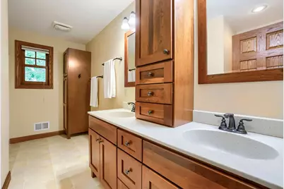 3019 W Old Shakopee Road W, Bloomington, MN 55431 - Photo 27