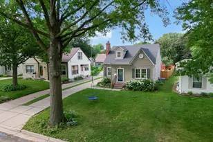 753 Idaho Ave W, Saint Paul, MN 55117 - Photo 3