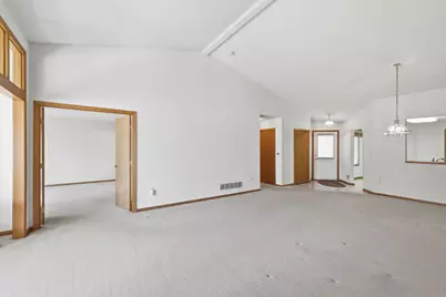 14516 Eureka Court, Apple Valley, MN 55124 - Photo 9