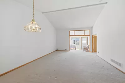 14516 Eureka Court, Apple Valley, MN 55124 - Photo 5