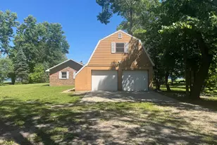 51526 Windy Dr, Bemidji, MN 56601 - Photo 3