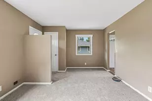 10600 President Dr NE, Blaine, MN 55434 - Photo 9