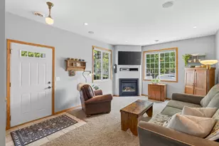 9649 Peony Ln N, Maple Grove, MN 55311 - Photo 7