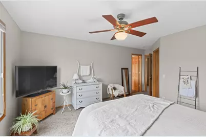 9649 Peony Lane N #1110, Maple Grove, MN 55311 - Photo 19