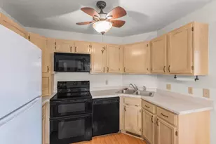 4040 Maureen Dr NE, Columbia Heights, MN 55421 - Photo 9