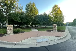 9605 Scott Circle N, Brooklyn Park, MN 55443 - Photo 19