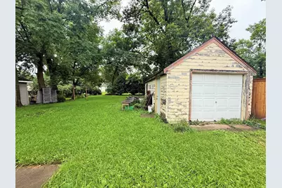 604 13th Street SW, Willmar, MN 56201 - Photo 3