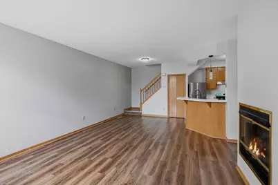 2255 Ranchview Lane N #14, Plymouth, MN 55447 - Photo 3