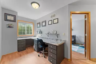 8438 Copperfield Way, Inver Grove Heights, MN 55076 - Photo 15