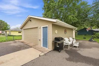 8804 Greenway Avenue S, Cottage Grove, MN 55016 - Photo 41