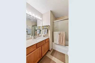 2033 Southcross Drive W #401, Burnsville, MN 55306 - Photo 31