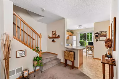 2033 Southcross Drive W #401, Burnsville, MN 55306 - Photo 19