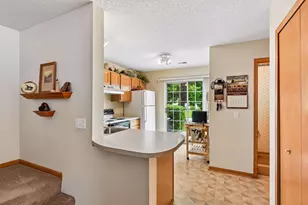 2033 Southcross Dr W, Burnsville, MN 55306 - Photo 15