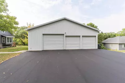 2416 E Fir Avenue, Fergus Falls, MN 56537 - Photo 17