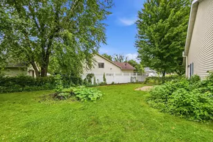 224 Country Ct, Sartell, MN 56377 - Photo 33