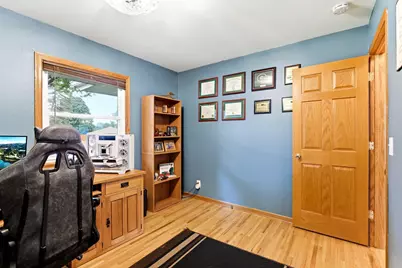 8758 Hamlet Avenue S, Cottage Grove, MN 55016 - Photo 17