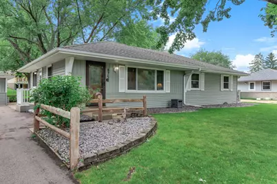 8758 Hamlet Avenue S, Cottage Grove, MN 55016 - Photo 3