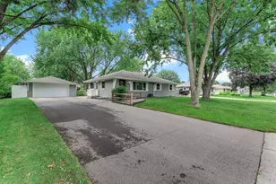 8758 Hamlet Ave S, Cottage Grove, MN 55016 - Photo 31