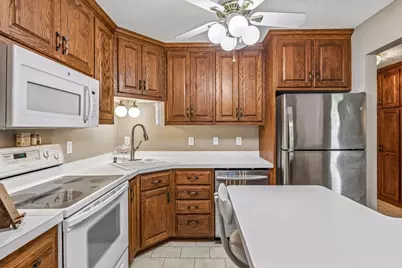 1800 Riverwood Drive #219, Burnsville, MN 55337 - Photo 17