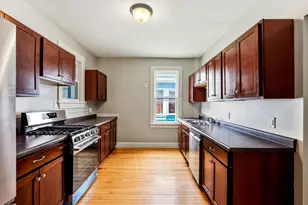 884 Iglehart Ave, Saint Paul, MN 55104 - Photo 17