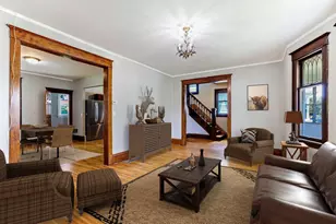 884 Iglehart Ave, Saint Paul, MN 55104 - Photo 9