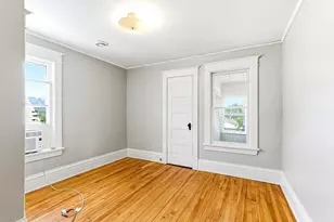 884 Iglehart Ave, Saint Paul, MN 55104 - Photo 25