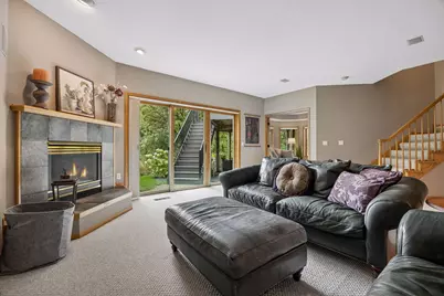 15316 Boulder Pointe Road, Eden Prairie, MN 55347 - Photo 35