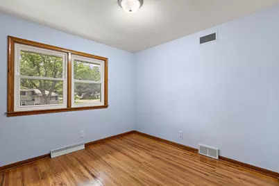 6924 Scott Avenue N, Brooklyn Center, MN 55429 - Photo 15