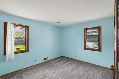 7617 Lee Avenue N, Brooklyn Park, MN 55443 - Photo 11