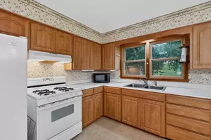 2241 Langsdorf Ave, Red Wing, MN 55066 - Photo 9
