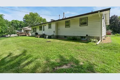 6718 36th Avenue N, Crystal, MN 55427 - Photo 33