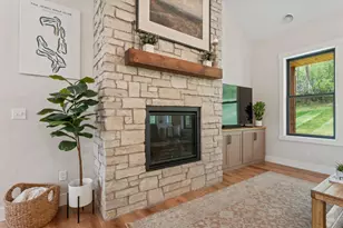 4228 Cassidy Ridge Dr NE, Rochester, MN 55906 - Photo 11