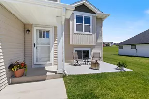 314 Aspen Dr, Somerset, WI 54025 - Photo 3