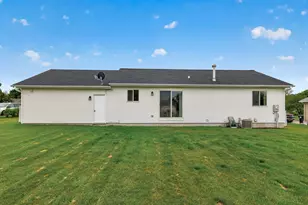 306 Aaron St, Star Prairie, WI 54026 - Photo 27