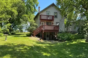 1805 Fulham St, Lauderdale, MN 55113 - Photo 3