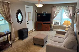 1805 Fulham St, Lauderdale, MN 55113 - Photo 7
