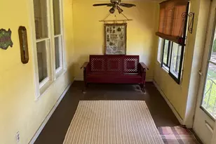 1805 Fulham St, Lauderdale, MN 55113 - Photo 5