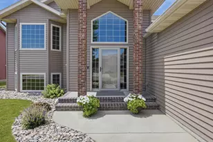 506 8th St NE, Dilworth, MN 56529 - Photo 3
