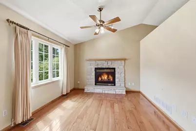 15060 Greene Avenue N, Hugo, MN 55038 - Photo 11