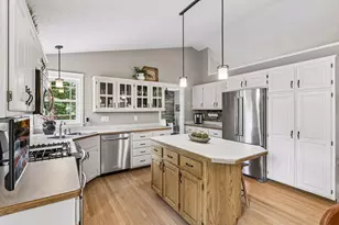2945 Costa Ln, Little Canada, MN 55117 - Photo 13