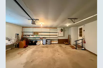 1111 Elm Cove, Luverne, MN 56156 - Photo 5