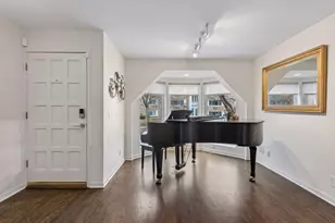 2726 Humboldt Ave S, Minneapolis, MN 55408 - Photo 3
