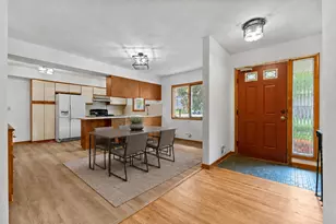 1115 Pike Lake Dr, New Brighton, MN 55112 - Photo 9
