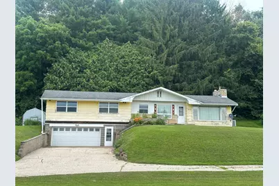 S1632 State Road 35, Alma, WI 54610 - Photo 1