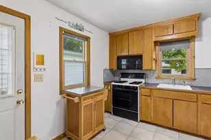 2814 Pennsylvania Ave S, Saint Louis Park, MN 55426 - Photo 9