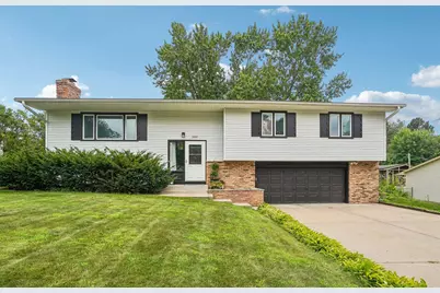 1880 Gold Trail, Eagan, MN 55122 - Photo 1